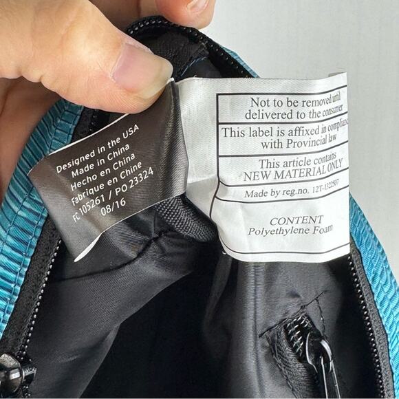 C9 Champion Yoga Duffel Travel Sports Gym Bag Blue Print Black Trim 18” Carryall - Picture 8 of 10